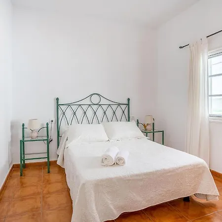 Beautiful In With Wifi Holiday home Fasnia